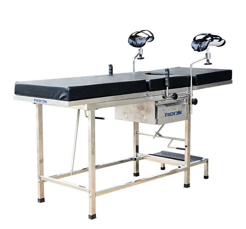 MC-C07 S.S.带抽屉的妇科手术椅