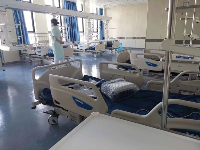 我提供了更多关于我们的故事，'hôpital自贡第一人民